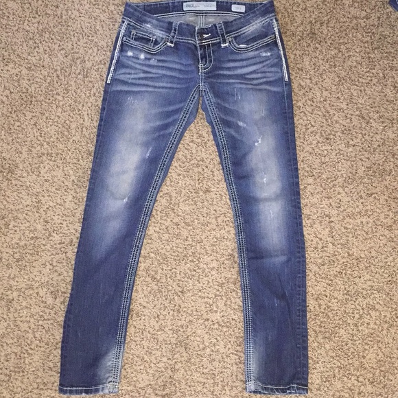 BKE Denim - 💥BOGO FREE💥Buckle- Bke Jeans size 28x31 1/2 length